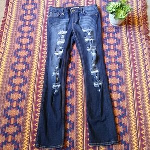 GEO by Geovanny Destroyed Jeans